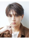 韓国ヘアカルマパーマカルマバングセンターパート黒髪ウルフ