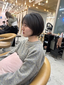 ロンドアジュール 横浜(Lond azur) ☆ショートから伸ばしかけの方にもおすすめショートボブ　横浜
