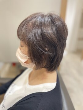 ヴィヴァーチェ 摂津本山(Vivace+) 艶髪レイヤースタイル