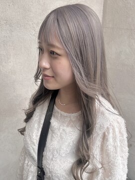 インフィニティー infinity HAIR SPACE BLOOM ホワイトグレージュ