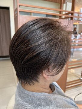 アンフェリール 原島店(Em Fellir) 大人ショートボブ/ニュアンスカラー/40代50代