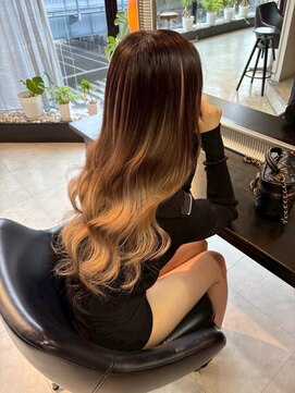 ヴァンクラウドコウベ(VENT CLOUD KOBE) 20代30代エクステロングべージュグラデーションカラー毛先パーマ