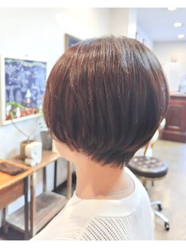 ミーノ(mieno) オーガニックカラー/艶髪ショートボブ