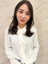 ソワリー 栄(THOiRY)&nbsp;■THOiRY女性らしい柔らかヘア似合わせ小顔艶髪ゆる巻きロング