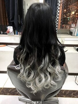 メルシー 大阪梅田店 Black×Silver２toneStyle