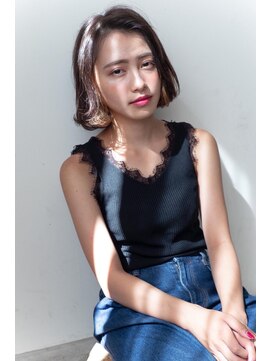 フェリア 梅田(FERIA) 【梅田　茶屋町】ふんわりミディ