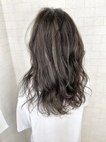 アルマヘア(Alma hair) アイスグレイ☆レイヤー