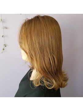 リットヘアーワークス(Lit Hairworks) ハイトーンカラー