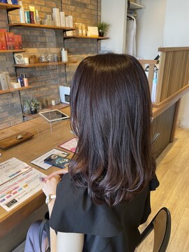 サラ(sarah) 韓国風ミディ