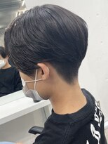 バイフィフス 原宿/表参道(by fifth)&nbsp;センターパート/メンズショート/ニュアンスパーマ/かりあげ