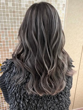 ヨロ 小岩(YOLO) ハイライトグラデーションカラーオージュアダブルカラー白髪染め