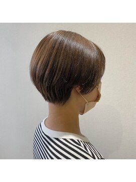 ファースト 泉中央店(first) ステップボーンカット/ことりベージュ/20代30代40代