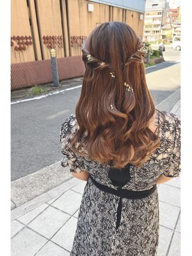 ロレト(Loreto) 結婚式お呼ばれヘア