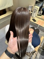 リラエ(Lyrae)&nbsp;縮毛矯正/髪質改善/美髪カラー/トリートメント【大阪/西梅田】