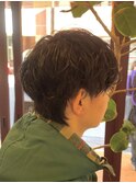 柔らかく動くナチュラルパーマ