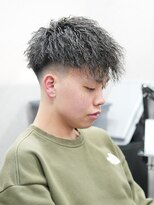 スラッシュ(SLASH)&nbsp;短髪/スキンフェード/ツイストスパイラル/メンズパーマ/姫路