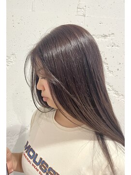 アルバサンス(albasanz) ブリーチなしダブルカラーで艶やかに!ツヤ感グレージュ