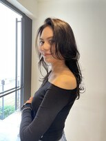 ブルックス&nbsp;レイヤーカット　色気ヘア　20代　くびれレイヤー