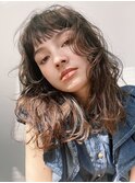 パーマくびれヘアアプリコットオレンジハイライトカラー