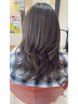 ヘアスタジオブービー キレイめロング