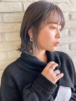 切りっぱなし外はねボブ