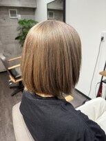 サロンドユニック(salon de UNIC)&nbsp;1ブリーチミルクティグレージュ