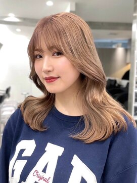 サンクマーケット 渋谷(cinq MARKET) 渋谷ブリーチカラーハイトーンカラー顔周りレイヤーカット30代