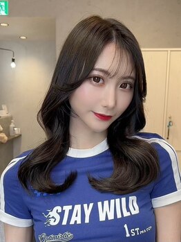 【最旬トレンドを取り入れた小顔カット】骨格・髪質を見極めてあなたに似合うスタイルをご提案♪