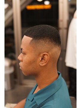 ザ チョップ ショップ ハラジュク(THE CHOP SHOP HARAJUKU) ハイスキンフェードクロップスタイル