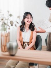 「なんとなくこうなりたい」を、理想のヘアに。丁寧なカウンセリングで“本当に似合う”を引き出します。　