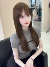 ビゼ 梅田(BIZE) ☆うるツヤストレートヘア☆