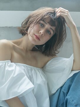 スー 渋谷(suu) 【SUN】伸ばしかけエフォートレスふわミディオリーブアッシュ