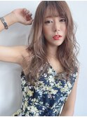 小顔無造作カール×ミルクティーベージュ