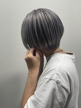 シエスタ(SIESTA) ホワイトグレージュ