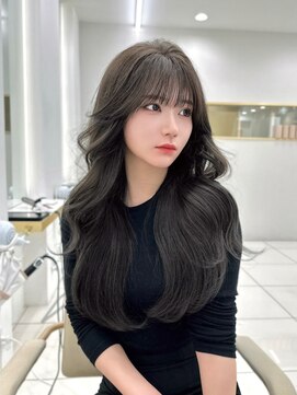 マウル 栄(MAEUL) レイヤーカット韓国ヘア　おろし前髪