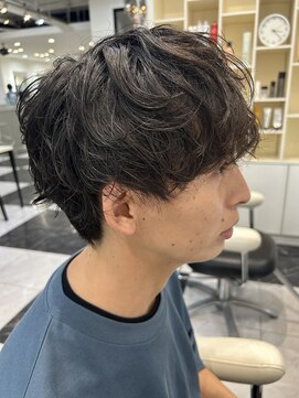 テテ(TETE) マッシュ/緩めパーマ/刈り上げなし