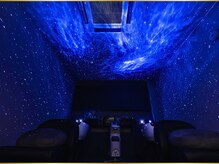 髪の形状をやさしく固定。美髪をキープする固定方法は、唯一無二