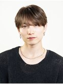 韓国ヘアニュアンスコンマバングセンターパートフェザーパーマ