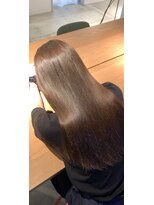 チル(chill)&nbsp;ナチュラル矯正で秋ファッションに似合う垢抜けストレート