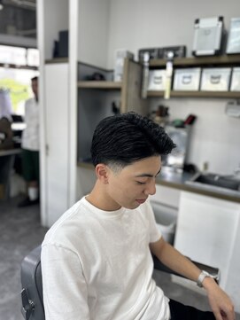 ワンシザース(ONE SCISSORS) 6/4テーパーフェード