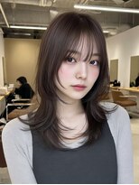 ケシキ 表参道 原宿(kesiki.)&nbsp;ミディアムレイヤー顔周りカットハッシュカットワンホンレイヤー