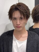 オーシャントーキョーオーバー 渋谷(OCEAN TOKYO OVER)&nbsp;韓国マッシュセンターパートツーブロックフェザーパーマシャドウ