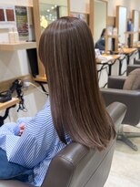 ステラバイケンジ 藤沢(STELLA by KENJE) 白髪ぼかし/脱白髪染め/30代40代50代【藤沢/藤沢駅】