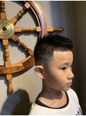 キッズカット アップバング フェザーマッシュソフトツーブロック