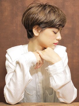 シアンデルカ(CYANDELUCCA) クール可愛いショートヘア