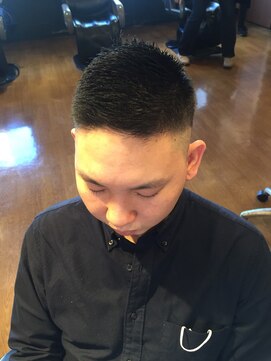 ノワール(NOIR) 草野球の名キャッチャー!スキンフェードスタイル