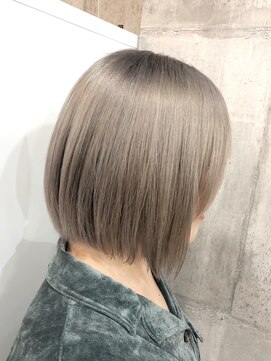 ミラク 町田(MIRAC) 【MIRAC町田店河原崎】アッシュグレージュショート