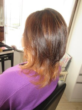 コア フィール ア デイ(COIFFURE A DAY) 【M3D見附今町】