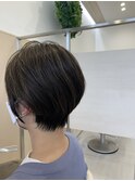 大人可愛いくびれショート×細め推しシークレットハイライト