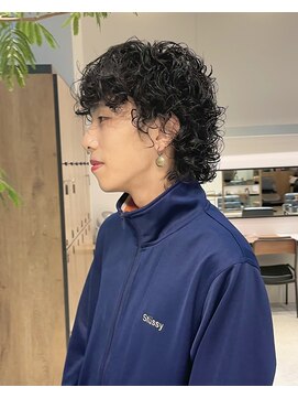 ジュリエッタ(giulietta) メンズウルフ×スパイラルパーマ